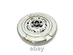 Audi A3 8V VW Golf 7 Passat B8 GTE Volant 04E105266P flywheel 196 km